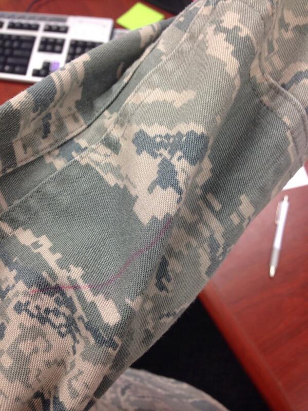 LTproblems's tweet photo. I promise the pen was red! #derp #LTproblems http://t.co/6CqSyu0dxd