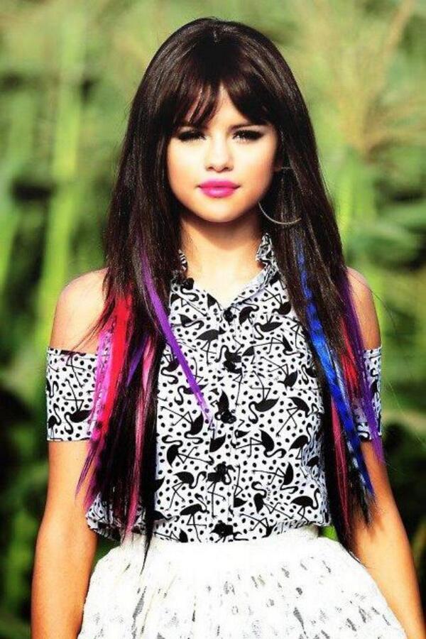 BadGirlRusso's tweet photo. RT if you think im pretty :) http://t.co/LY5eUfDTeh