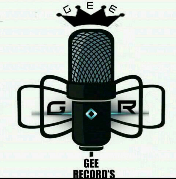 geerecordsym's tweet photo. GEE RECORDS YOUNG MONEY &amp;BASS CANNON PRODUCTION http://t.co/lk0d2epMLD