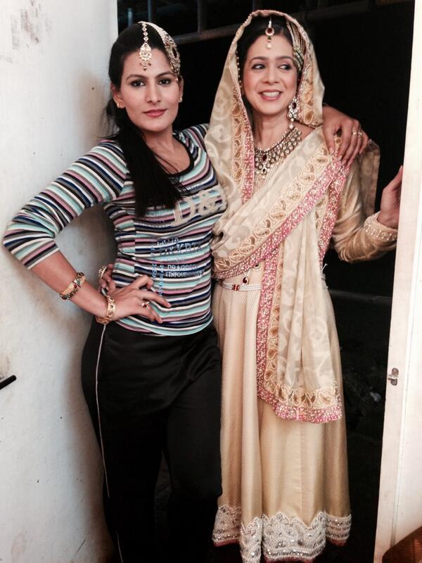 Salima Aka Manisha yadav tweet with pic | 3817950 | Jodha Akbar Forum