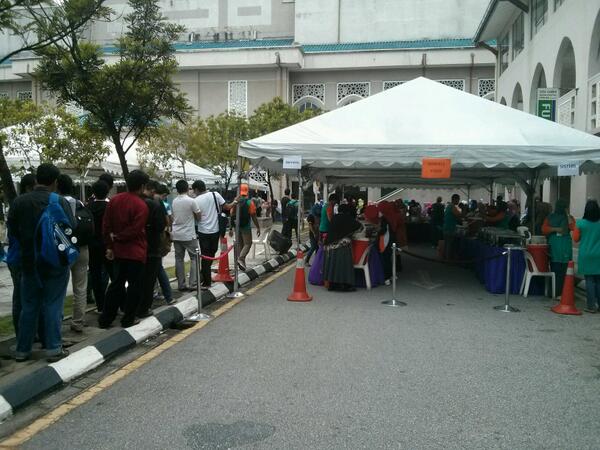 Happening now!  Free foods at the centre!