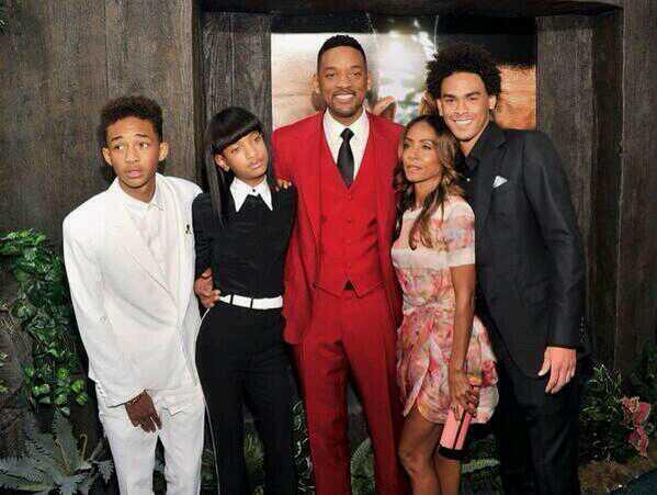 ifwedate_'s tweet photo. If you ever feel ignored just remember will smith has a 21 year old son named Trey Smith.. http://t.co/71BlUh20sL