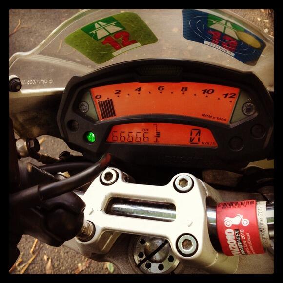 InstinctMonster's tweet photo. Monster Tales: Tale of the week "66666 km of pure fun" -  Dominiqueducati DUCATICLUB.BE - Belgium http://t.co/ry5VdcwMz6