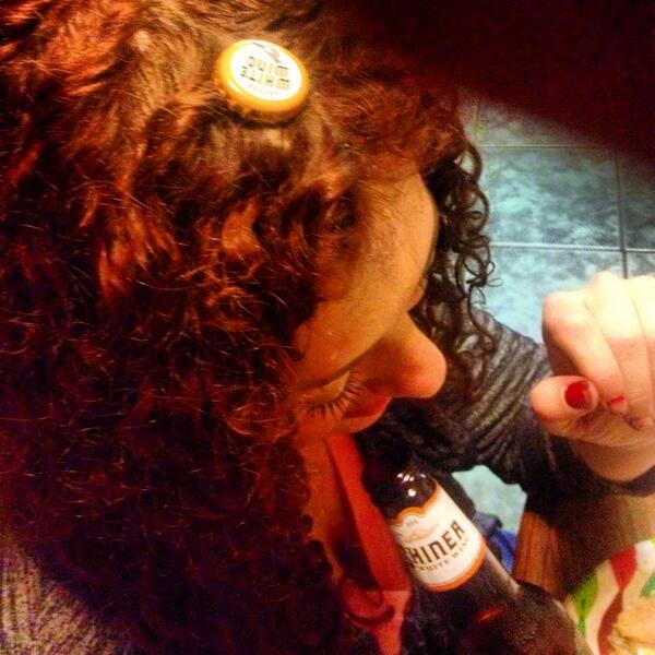 sillyredrabbitt's tweet photo. #Shiner #whitewingonmyhead http://t.co/2oA3DtevkL