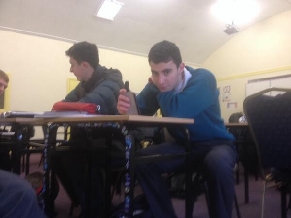 StephenWals's tweet photo. Sexual predator spotted #danger #hideyokids http://t.co/OiosEBLd17