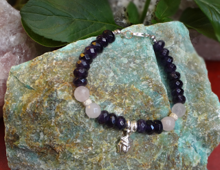 NahuelCrea's tweet photo. PULSERA COLGANTE Y BROCHE DE PLATA CON PIEDRAS FACETADAS AMATISTA Y CUARZO ROSA CÓDIGO - EKO113 $19.000.- http://t.co/gFFqdNJgnu