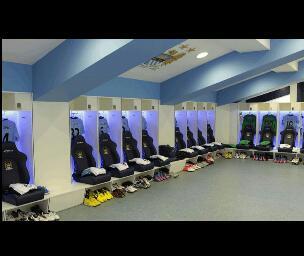 LomitoArabe_FC's tweet photo. Asi se ve el vestuario de los lomiteros. #LAfc http://t.co/VysRRroKNG