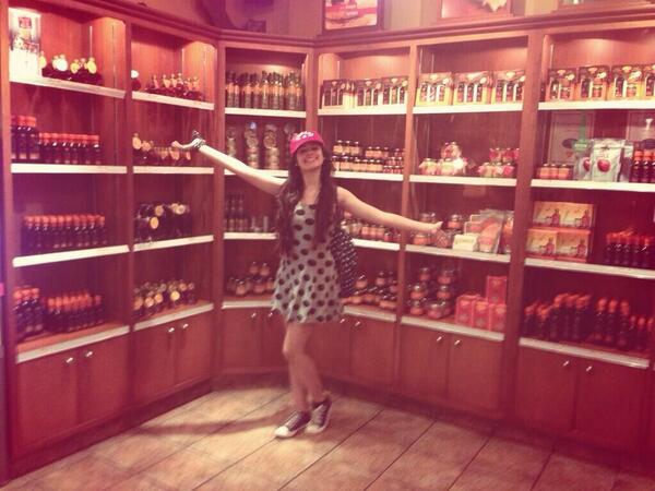 ADarkRuby's tweet image. You see this