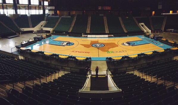 The court is down, which means only one thing...#2daysuntiltipoff