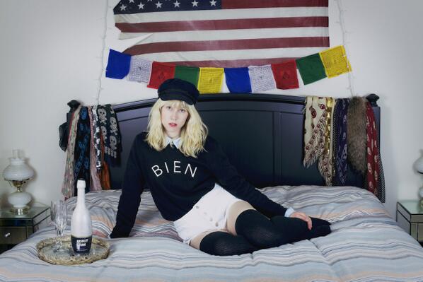 Writer <a href="/krystalsimpson/">Krystal Simpson</a> talks Fashion &amp; LA Nites! Get it here: galoremag.com/tune-darling-b…! #AbsolutTune @ABSOLUTvodka_US