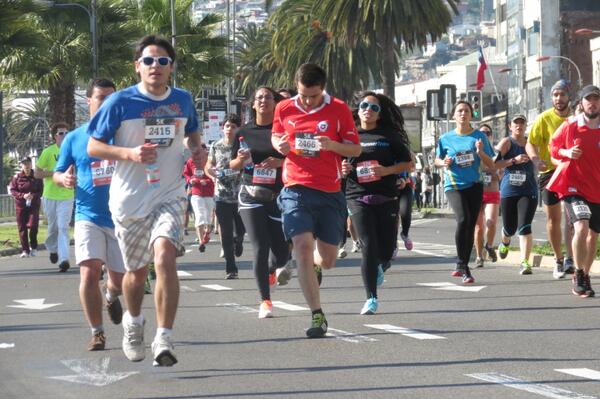 Con inédito medio maratón vuelve el <a href="/Tour_IND/">TOUR IND</a> a Valparaíso bit.ly/1hY182z