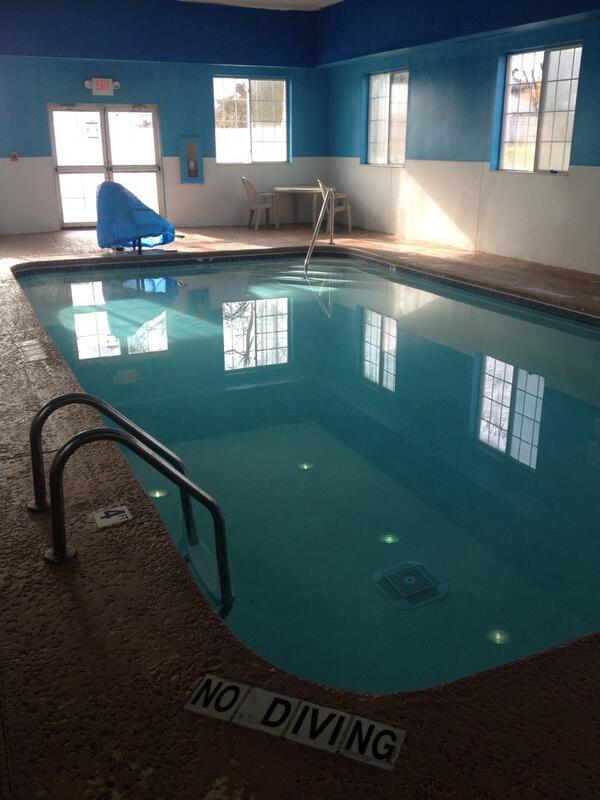 Microtel Inn & Suite tweet media