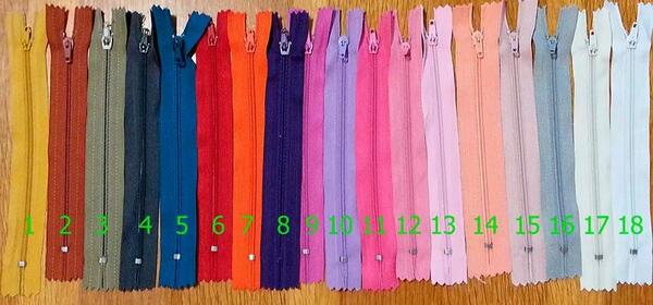 ZipersMex's tweet photo. Ya tenemos catalogo de colores!, solo nos dices el/los número(s) y el número de cierres. #ZIPERS http://t.co/ifonmECXFX