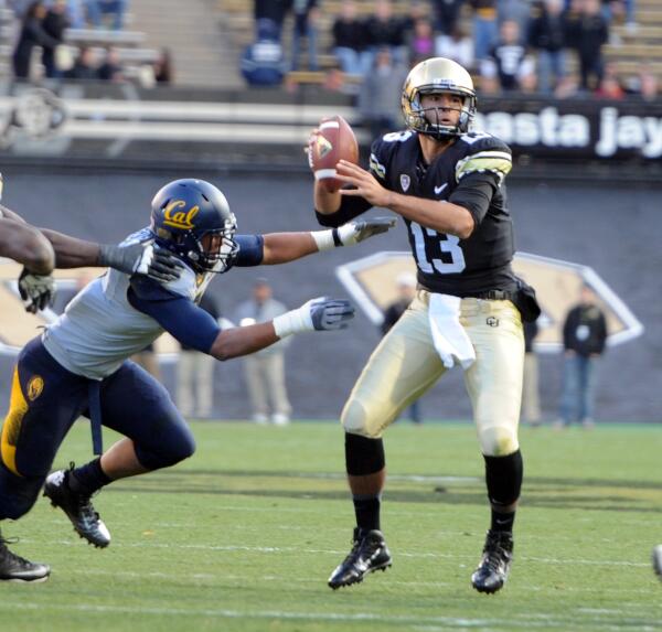CUBuffsFootball's tweet image. Thanks #BuffsNation for voting and congrats to @SefoLiufau, the @Pac12 Player of the Week by the Las Vegas Bowl.