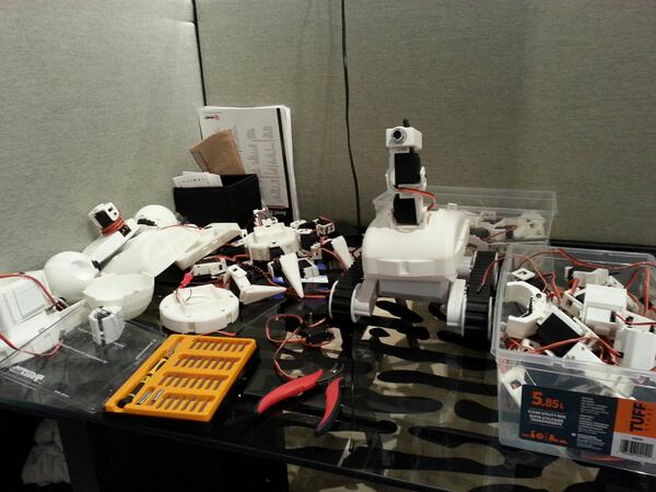 MrJZeiler's tweet photo. Just another busy day building robots @EZ_Robot in prep for @startupcalgary  Launch Party #SCLP2013 #robotsarecoming http://t.co/dCw3PVY1Pq