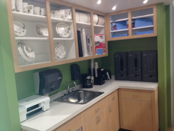 GPProfessional's tweet photo. Our interactive #office breakroom at #ISSA2013 Booth 1829. Demo products to help improve sanitation, hygiene & usage http://t.co/brIhSwFik0