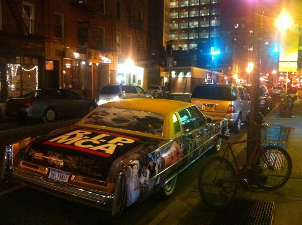 HPoulet's tweet photo. Hey ladies....#beastieboys #ripmca #fuckyeah http://t.co/hfGDxJCVos