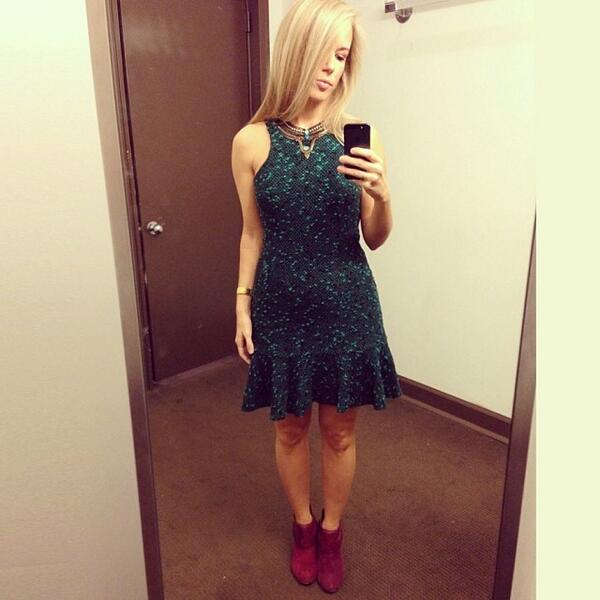 HunterBellNYC's tweet photo. Green HB Tulip dress / Red booties. Feeling the holiday spirit today. #ootd #yesitsnoteventhanksgivingyet #nottoo... http://t.co/EDzNF3QKsk