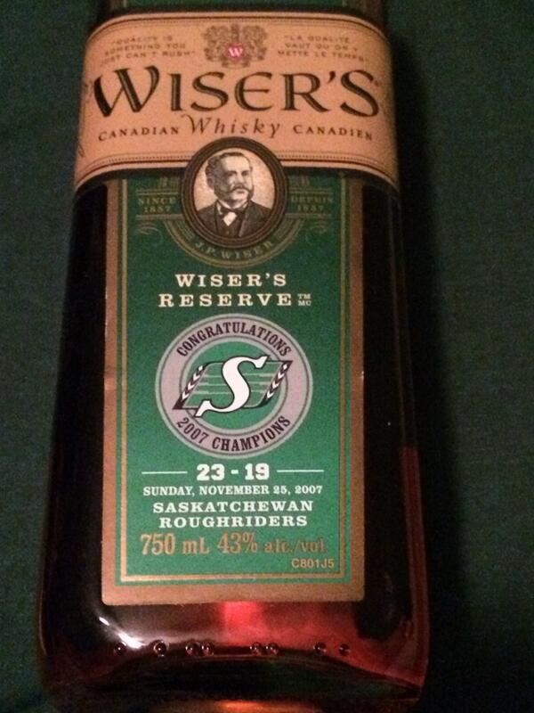 ChupaLoopa45's tweet photo. @dariandurant @Sheets24K been saving it since last time! Looking forward to drinking it Sunday night! http://t.co/rcrTZFreao
