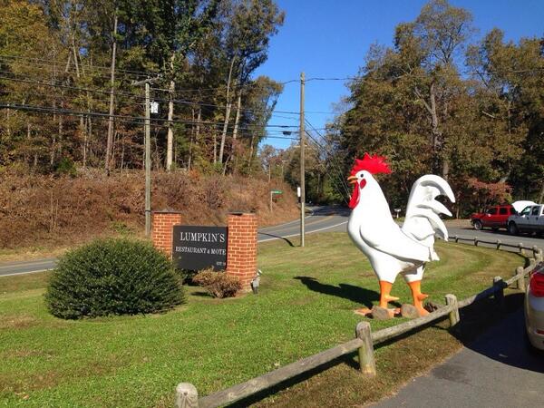 The Lumpkins rooster in #Scottsville ... another reason #iLoveCVille!!! #cville @ScoutologyCVILL