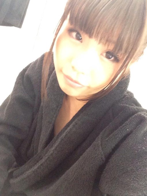 本日は撮影( &acute; ▽ ` )ﾉ  白目むきまくりだよー！(笑) http://t.co/9S2d8MwnHj