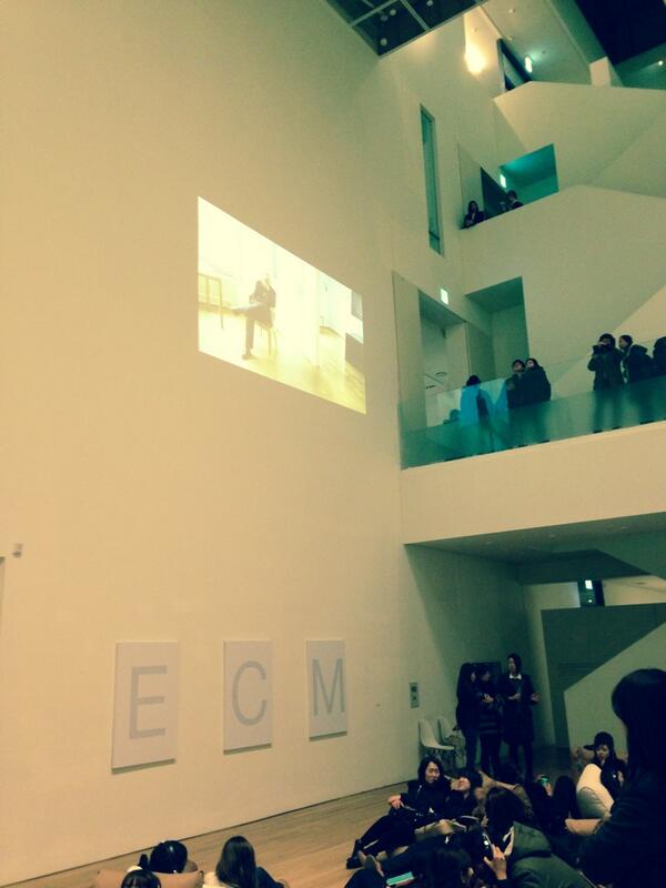 lecode000's tweet photo. ECM exhibition 2013 : Think of your ears as eyes @ 아라아트센터 http://t.co/mWFNtVwCuz