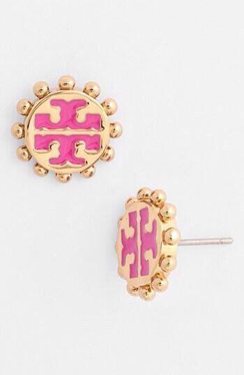 GlitternPearls's tweet photo. 💕💕 Tory Burch earrings ❤️❤️ $68 🙊 sshh http://t.co/nc66AOVDkL