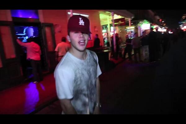 KaylaBabyyy143's tweet photo. “@JimmyTatro: Smiling in pictures is overrated. I'm all about that candid lifestyle” --> bourbon street had you like http://t.co/eAsl99PXGh