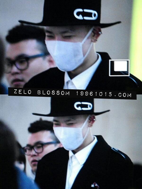 BAP_JUMPERS's tweet photo. [PREVIEW] 131121 Zelo @ Gimpo Airport http://t.co/Qc5iURo05H (cr: @/19961015com|v:BAP_intl)