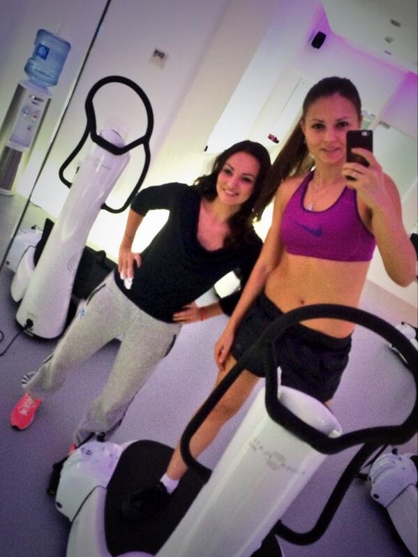 AlferovaYulya's tweet image. Персональные тренировки лучше всего! Точно не отмажешься за чьей-нибудь спиной! Поехали! #ladiesfitness