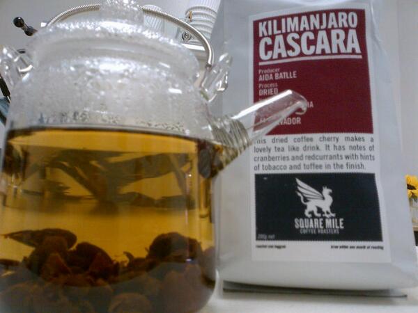 Drinkin cascara(dried coffee cherry"tea")Think toffee apple,orange, raisins,rosehip.On offer for as long as it lasts