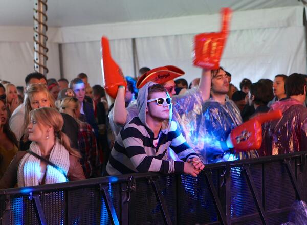 Dancefields's tweet image. Genieten op je eigen manier..