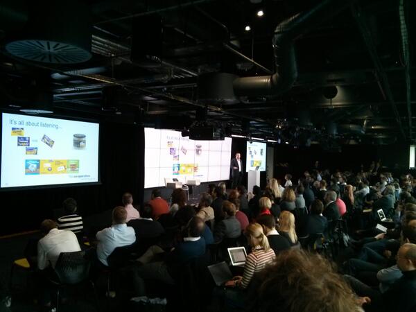 Packed room for the hot topic of the moment #futureofdata