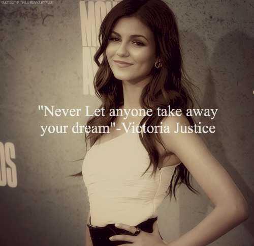 CandiMilo4's tweet photo. Never let anyone take away your dream http://t.co/DIXuYEXEvN