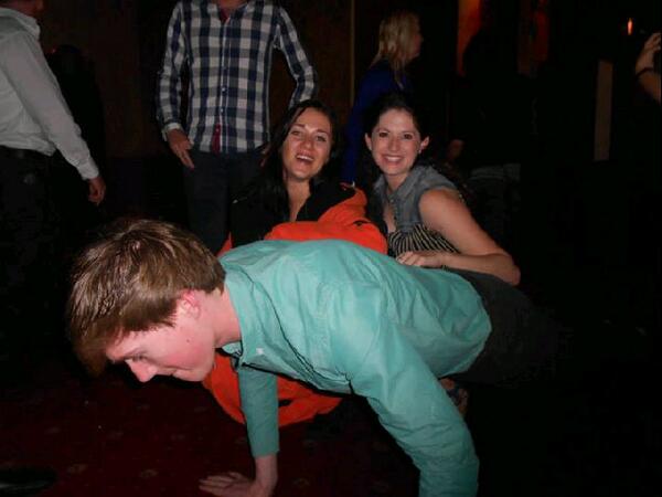 Oh you know just doing a quick workout to make my body look more buff #DontBeThatNaai #WeSeeYou