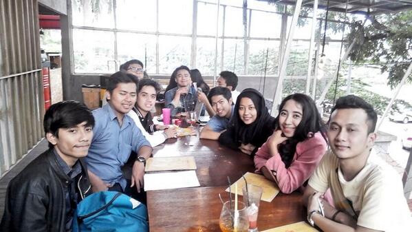 Kumpul ika kelautan, komisariat bandung raya, 16 nov 2013 di kedai nyeureung bdg