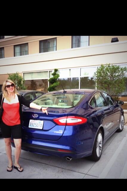 Freedomwriters2's tweet image. Ford Lines Hybrid Car With Material Used to Make Coke Bottles abcnews.go.com/Technology/vid…