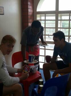 WadeHmajor's tweet photo. Elliot Cafe. @JoshPonzie @GooseFitt @Bslizzi http://t.co/HMo8USAaoq
