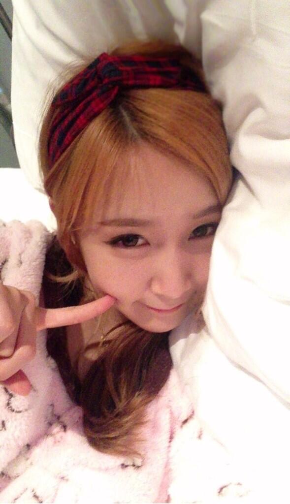 BZmJTB6CAAAQf-U.jpg:large