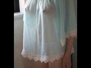 febryanenda's tweet photo. puting tante sudah haus di hisap brondong..ayo hisap sayang...mantapp...uhhhh... http://t.co/4n7Qsfsmrs