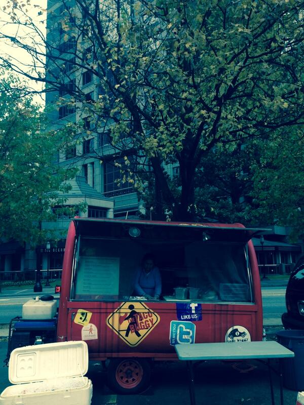 We are serving lunch at the corner of 12th and peachtree come get your taco fix...