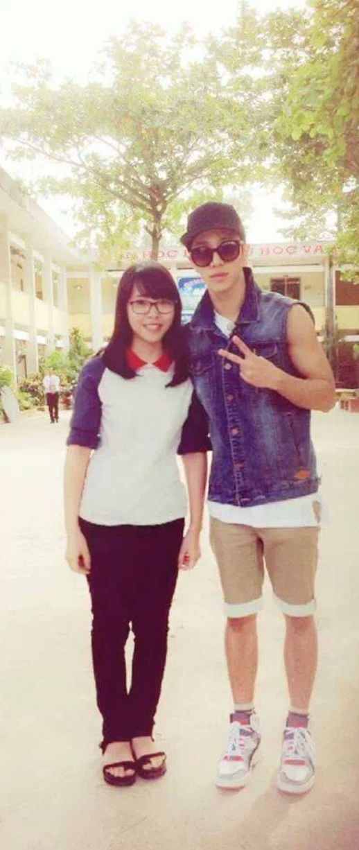 BZmuIkhCEAApMzA.png:large