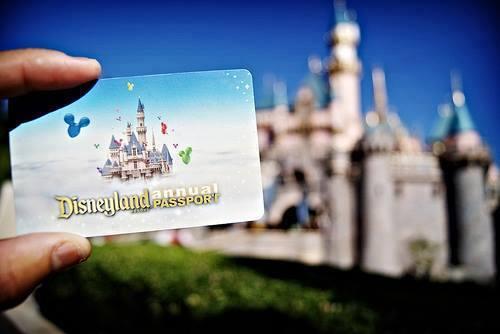 HoJoAnaheim's tweet image. #Annualpass discounts + other benefits bit.ly/HoJoAP #APMagic #disneyside #Anaheim #disneyland @DisneylandAP
