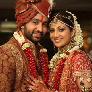 bipsluvurself's tweet photo. Happy Anniversary to the most amazing couple,@TheShilpaShetty n @TheRajKundra.Stay blessed together forever:) http://t.co/VdwkFsBt4r