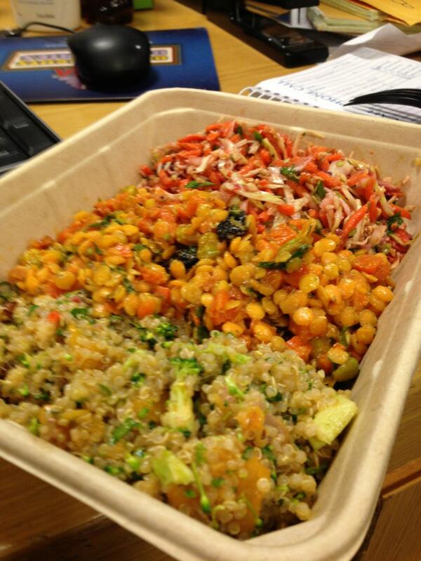 LauraApgarEdits's tweet image. Amy at #diginn makes me and my stomach happy #nomnomnom #veggies :)
