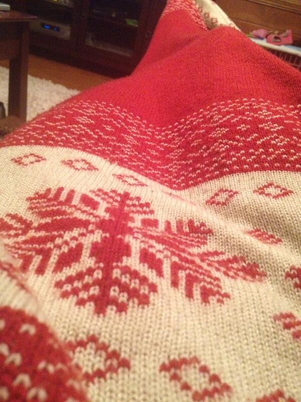 youradvrunner's tweet image. Breaking out the Christmas blanket