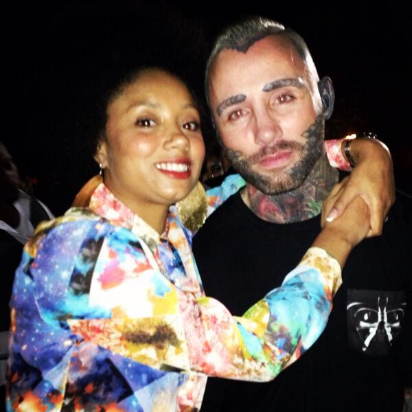 Amizzla's tweet photo. Me&amp;JayRead On My Birthday #GoodVibeTribe #Wavey http://t.co/2gDk3yBGR4