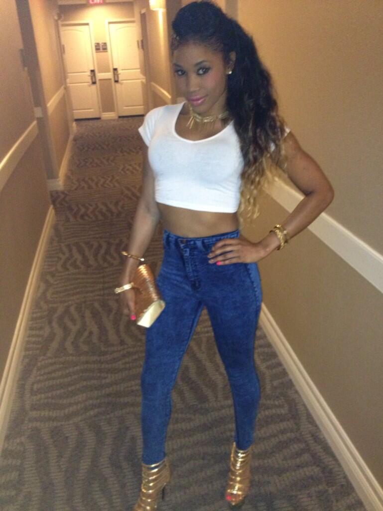 BZotd_gCYAE05iy.jpg:large