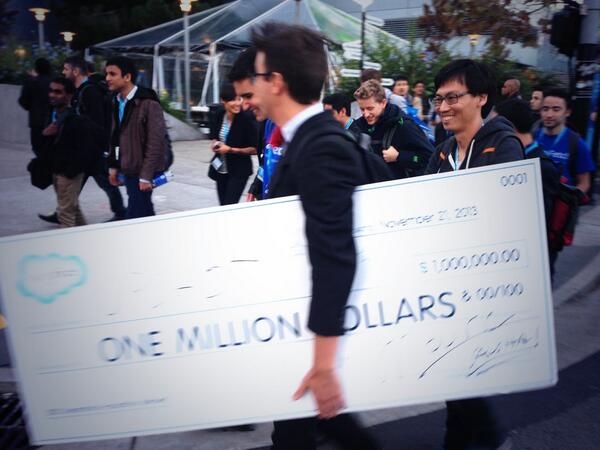 Charlie Isaacs (@charlieisaacs) on Twitter photo #DF13> MT <a href="/ChallengePost/">ChallengePost</a>: <a href="/Turian/">Joseph Turian</a> carrying $1 million #salesforcehack check around the streets of SF. Congrats UPSHOT #DF13> MT <a href="/ChallengePost/">ChallengePost</a>: <a href="/Turian/">Joseph Turian</a> carrying $1 million #salesforcehack check around the streets of SF. Congrats UPSHOT