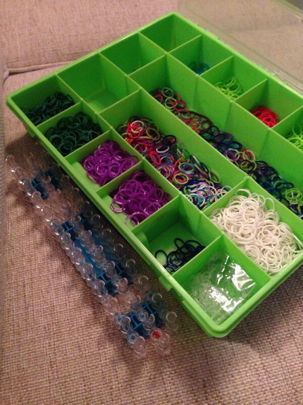 rebecca_stocks's tweet image. First silly bands, Now these.. Atleast I have something to keep me busy! #babysitting #sortingcolors #kidsthesedays